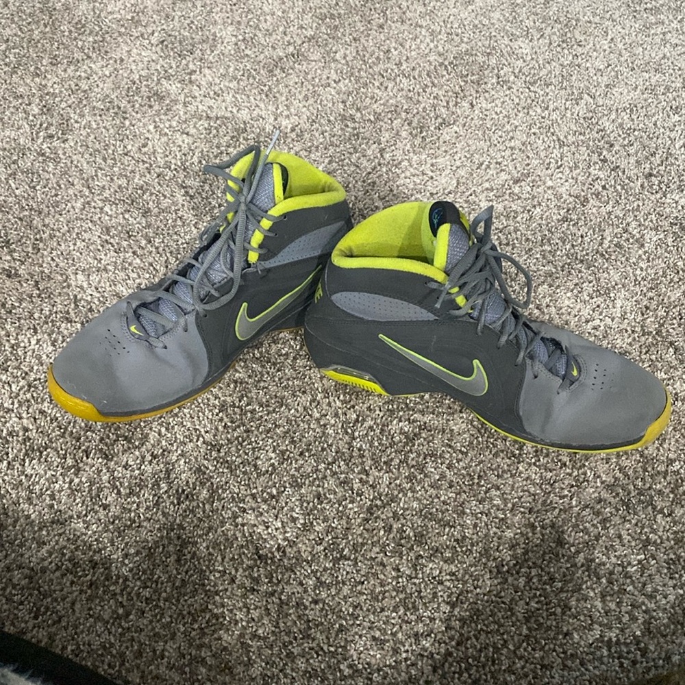 Nike Air Visi Pro 3s grey and green basketball shoes